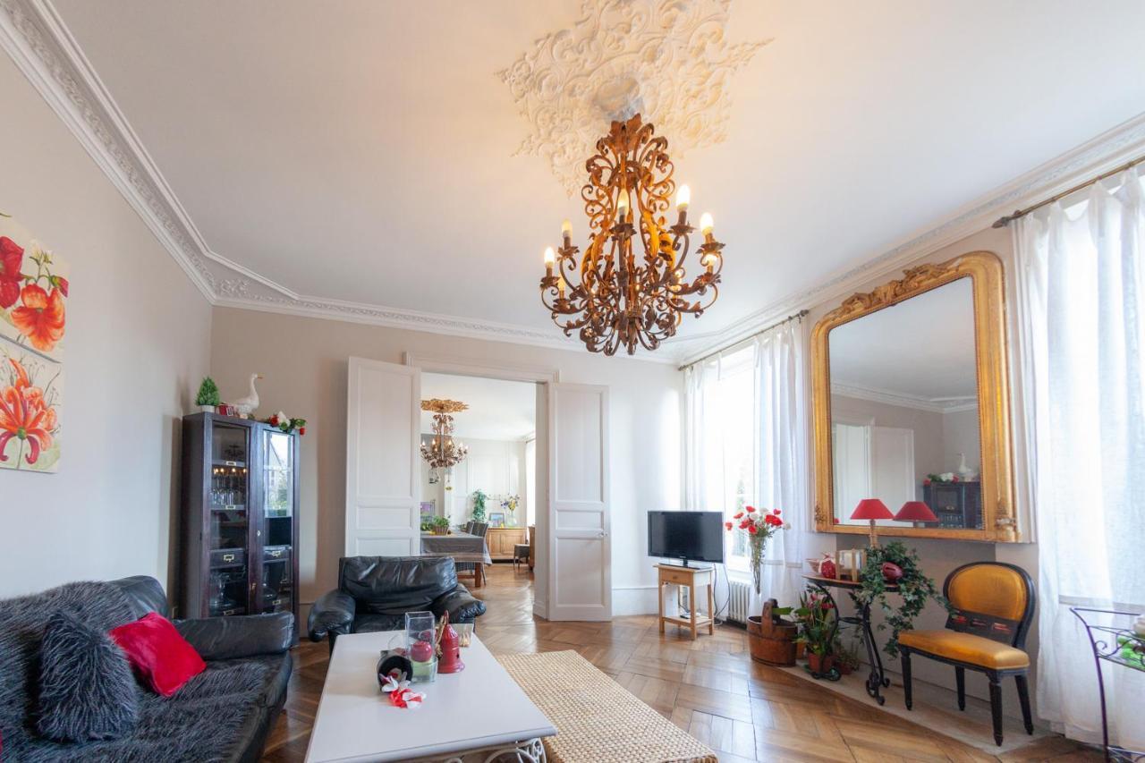 Le Jardin Des Lys Bed and Breakfast Gemmelaincourt Εξωτερικό φωτογραφία